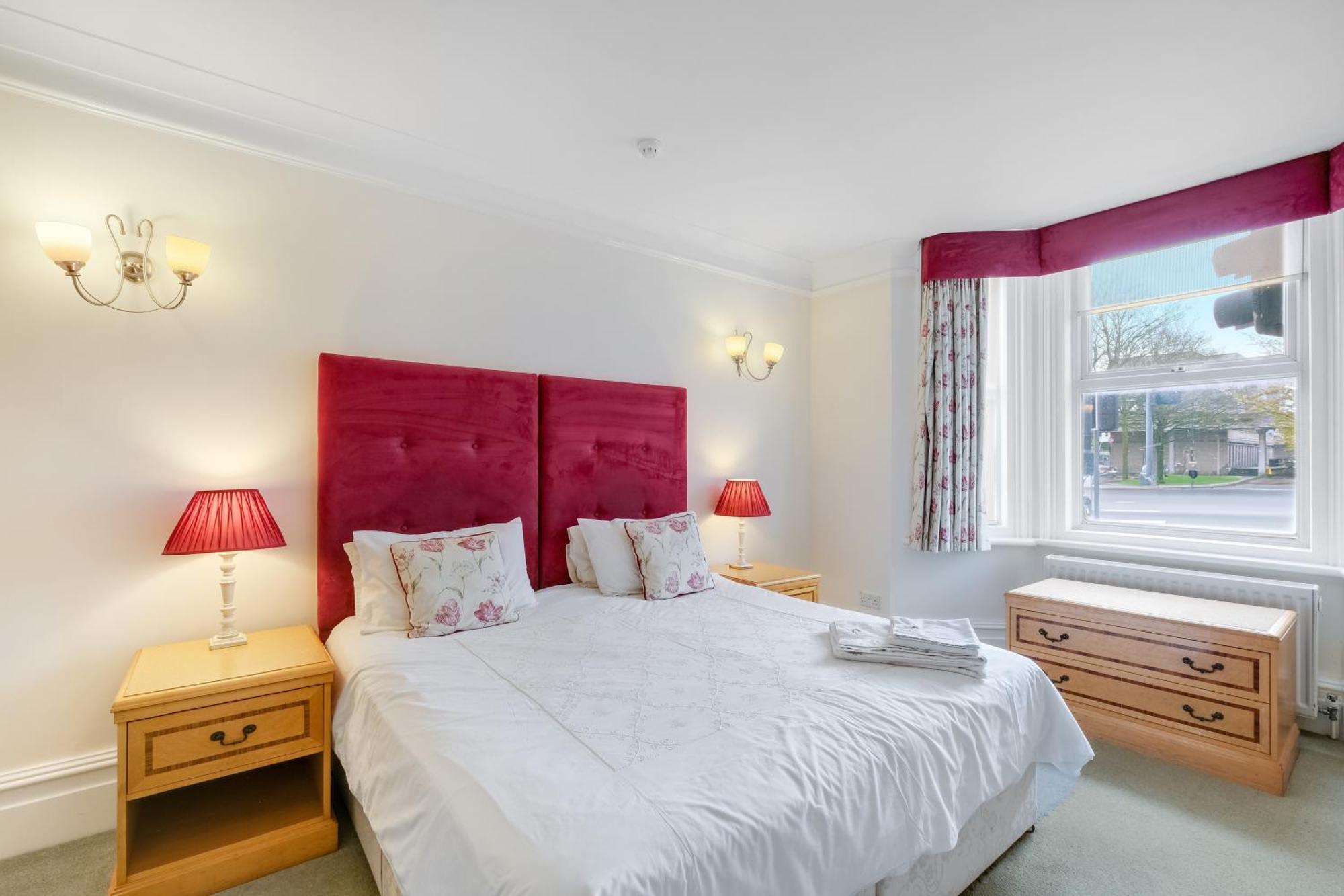 מלון Charles House - Windsor Castle מראה חיצוני תמונה