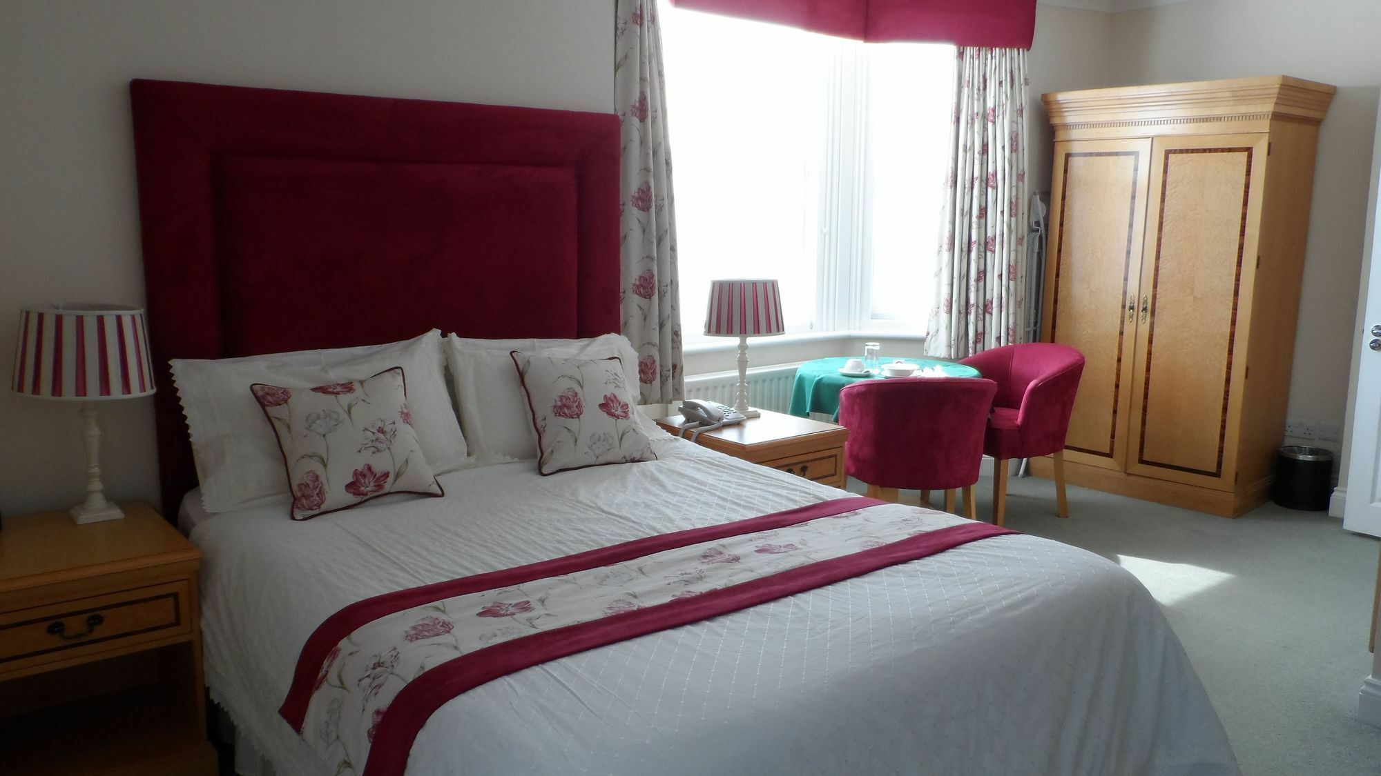 מלון Charles House - Windsor Castle מראה חיצוני תמונה